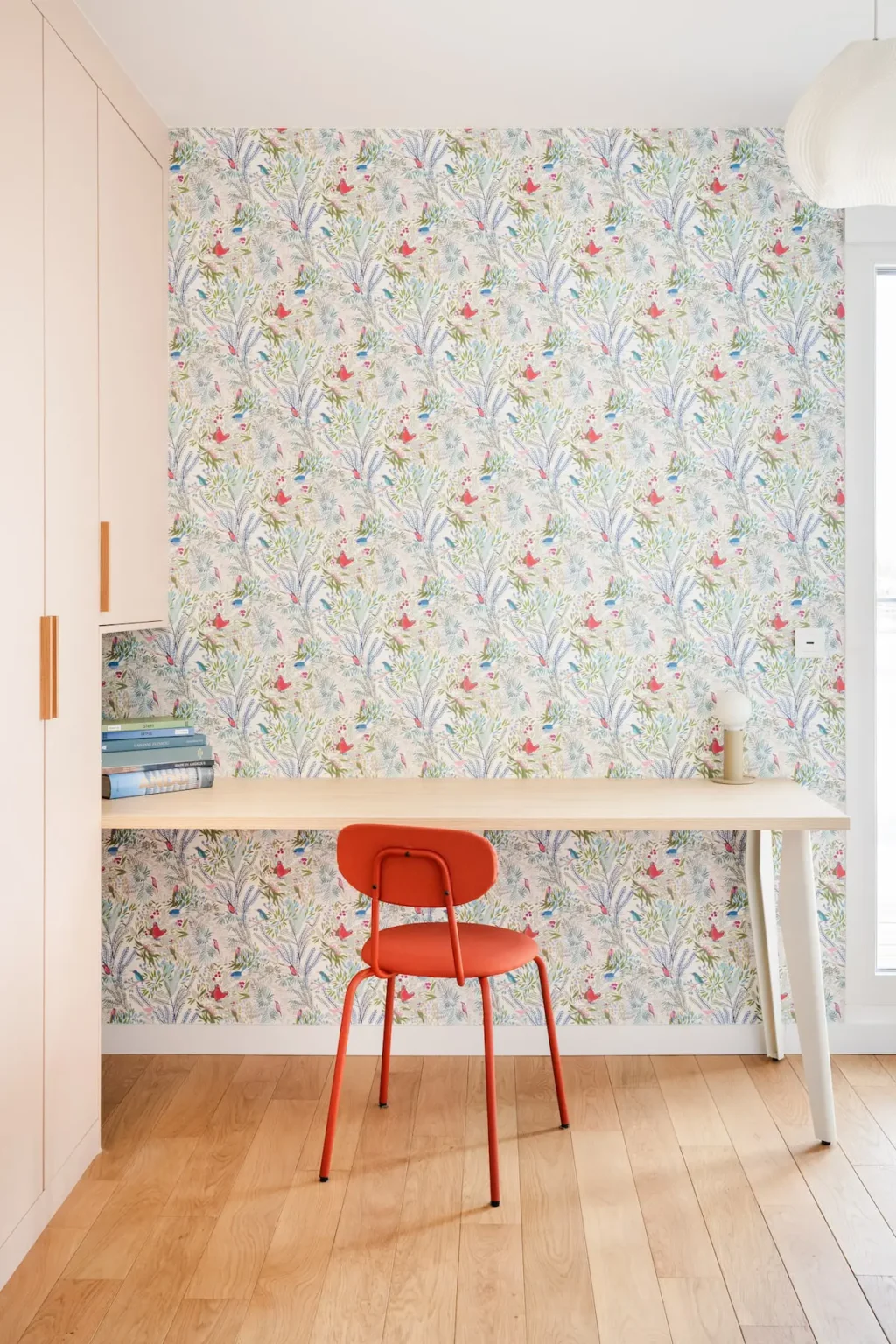 Bureau appartement location courte durée airbnb
